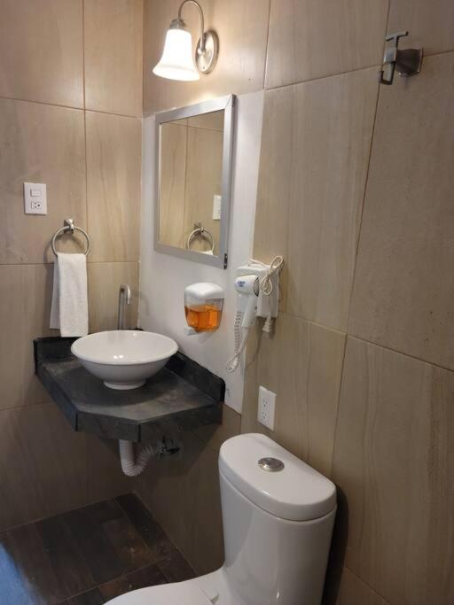 Apartamento Nuevo departamento Privado7, 2 camas, parking, cocina equipada, wifi 65 mb,Clima,Centrico,Tv smart Ciudad Valles Exterior foto